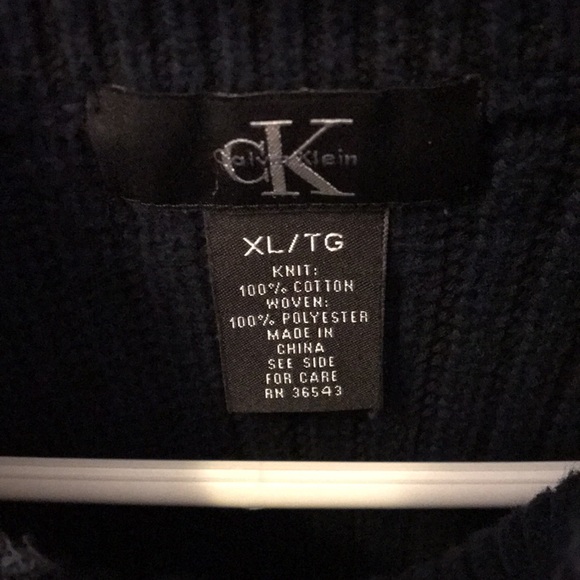 Calvin Klein Sweater Jacket. - Picture 2 of 5